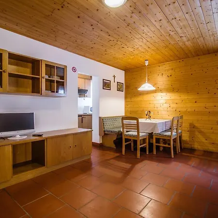 Residence A Val San Cassiano  Room photo