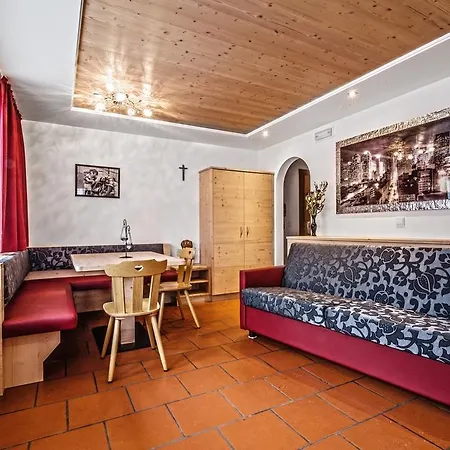 Residence A Val San Cassiano  Room photo
