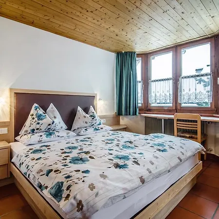 Residence A Val San Cassiano  Room photo